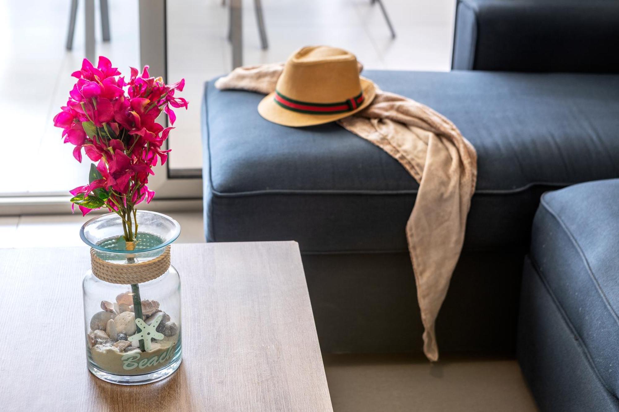 Airbnsea Centre Apts *