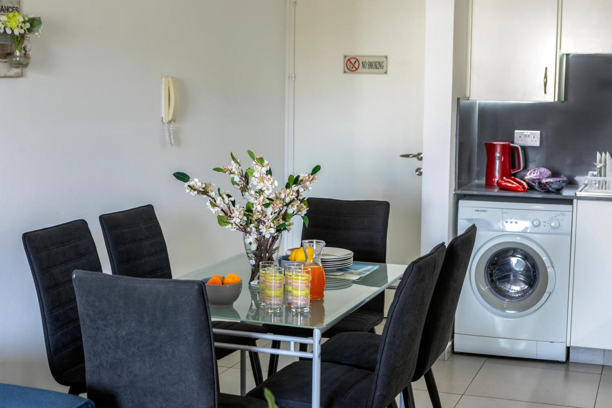 Airbnsea Centre Apts Appartement *