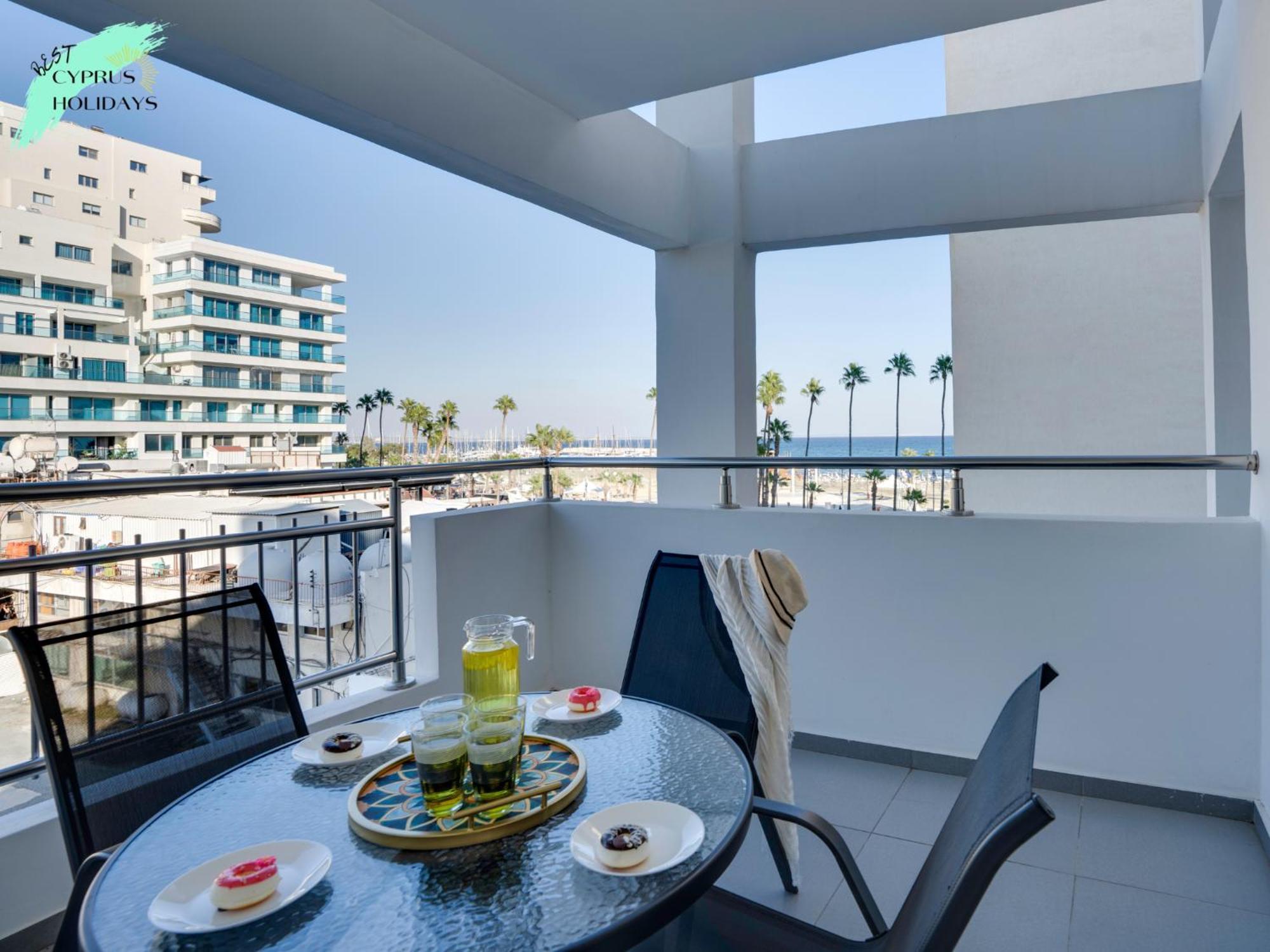 Airbnsea Centre Side Sea View Διαμέρισμα Λάρνακα
